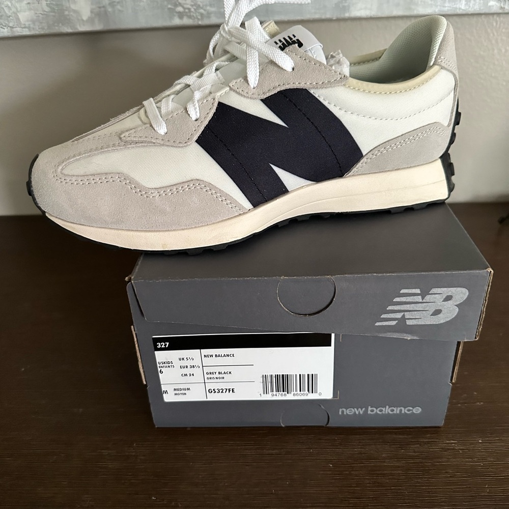 New Balance Sneakers